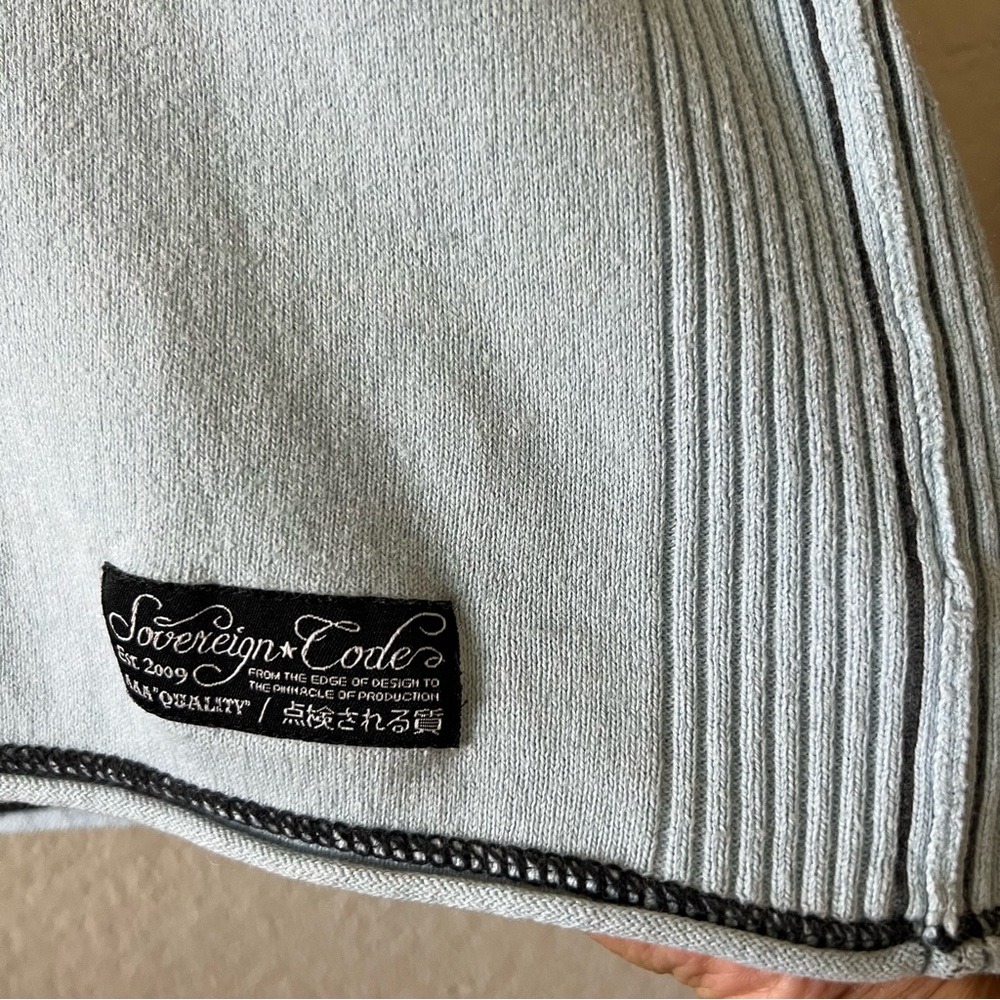 Sovereign Code Sweater - Picture 7 of 8